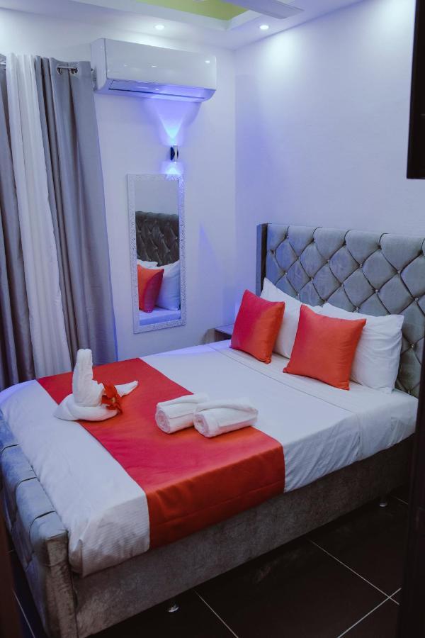 פוארטו פלטה Hotel Reloj מראה חיצוני תמונה